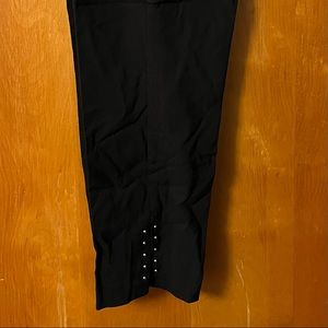 Roz and Ali classic fit ankle length pant